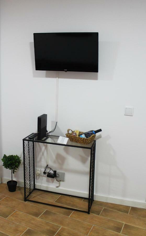 * 5 Star Apartment In Historic District * Walk 2 Alfama! 리스본 외부 사진